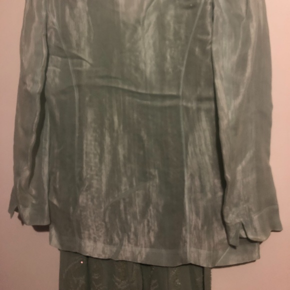 Silk Pant set - Picture 5 of 6